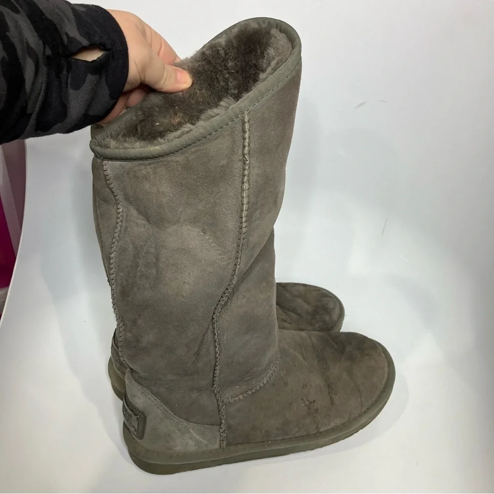Australia Luxe Collective gray mid high genuine sheepskin boots size‎ 7